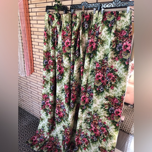 70/80's Floral Curtains - 78" long - Bedroom Drapes - Floral Drapes - 80's Decor - Picture 5 of 11